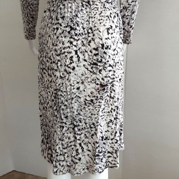 CAbi #822 ANIMAL PRINT JERSEY SHIRT DRESS SZ L (12) - Picture 8 of 9